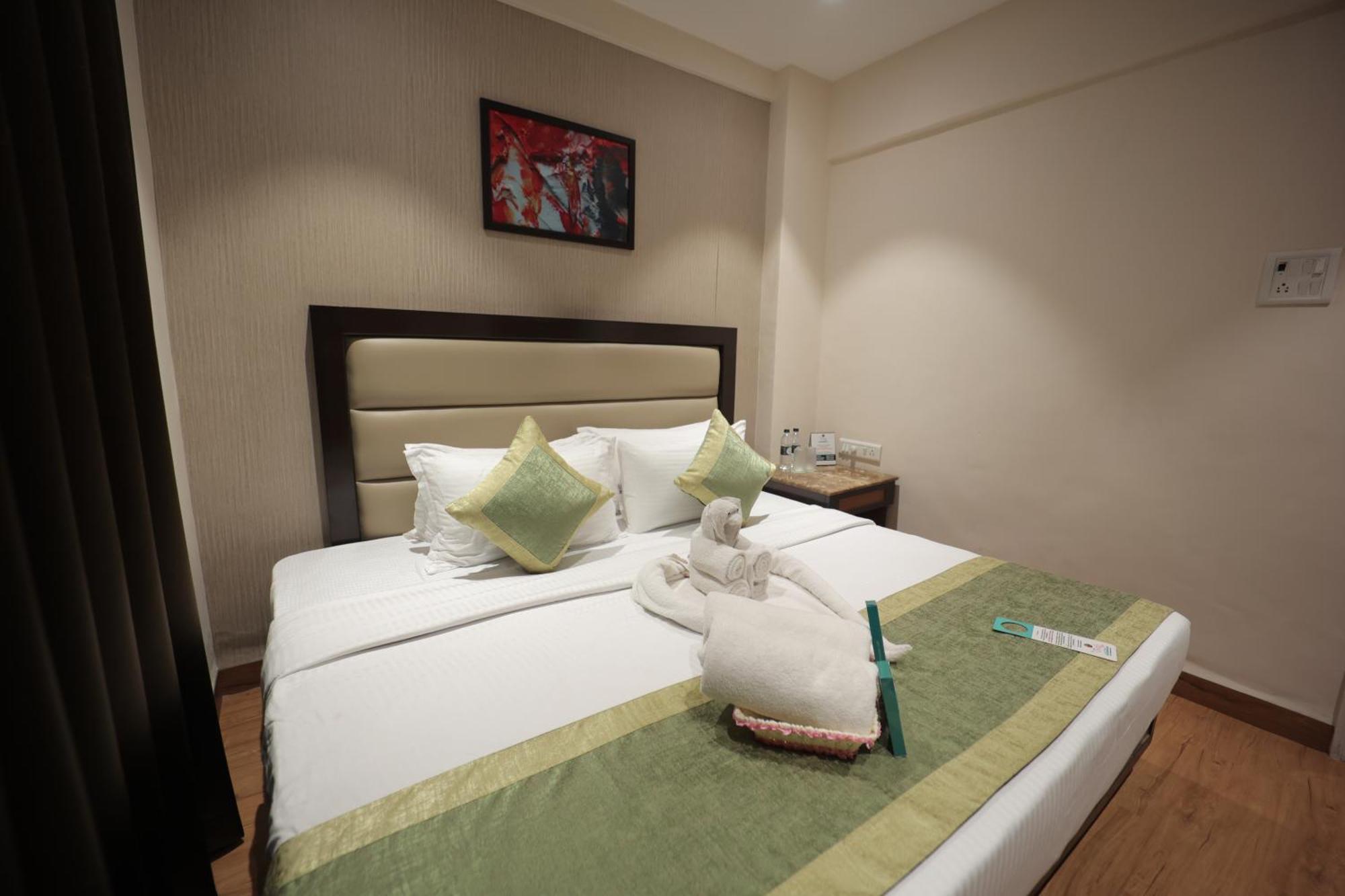 The Byke Studio Pure Veg Apartment, Thane Buitenkant foto