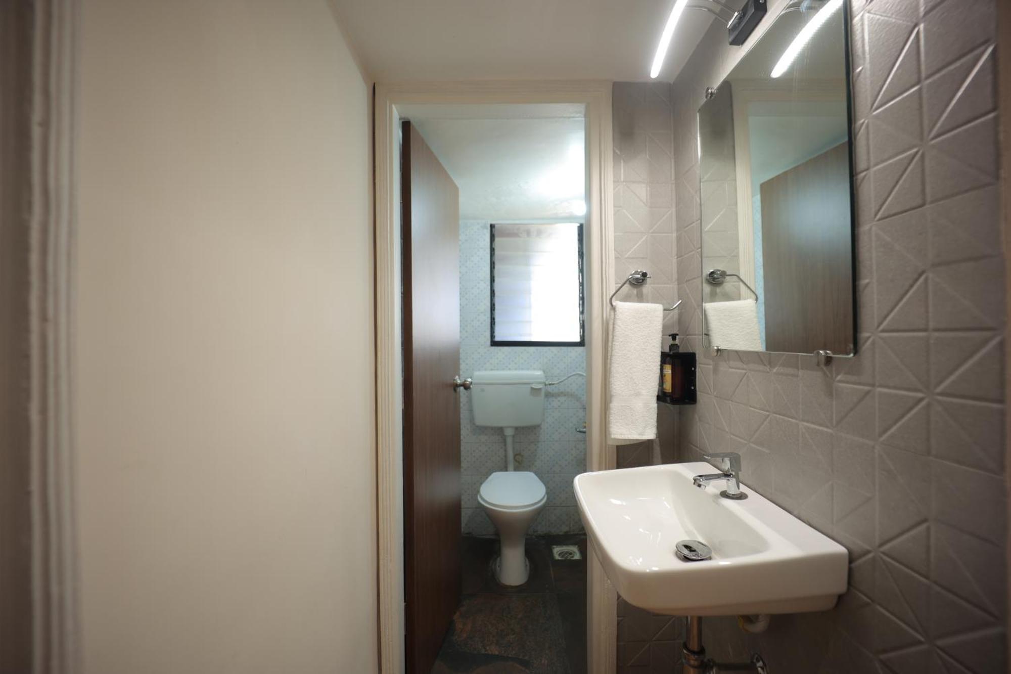 The Byke Studio Pure Veg Apartment, Thane Buitenkant foto