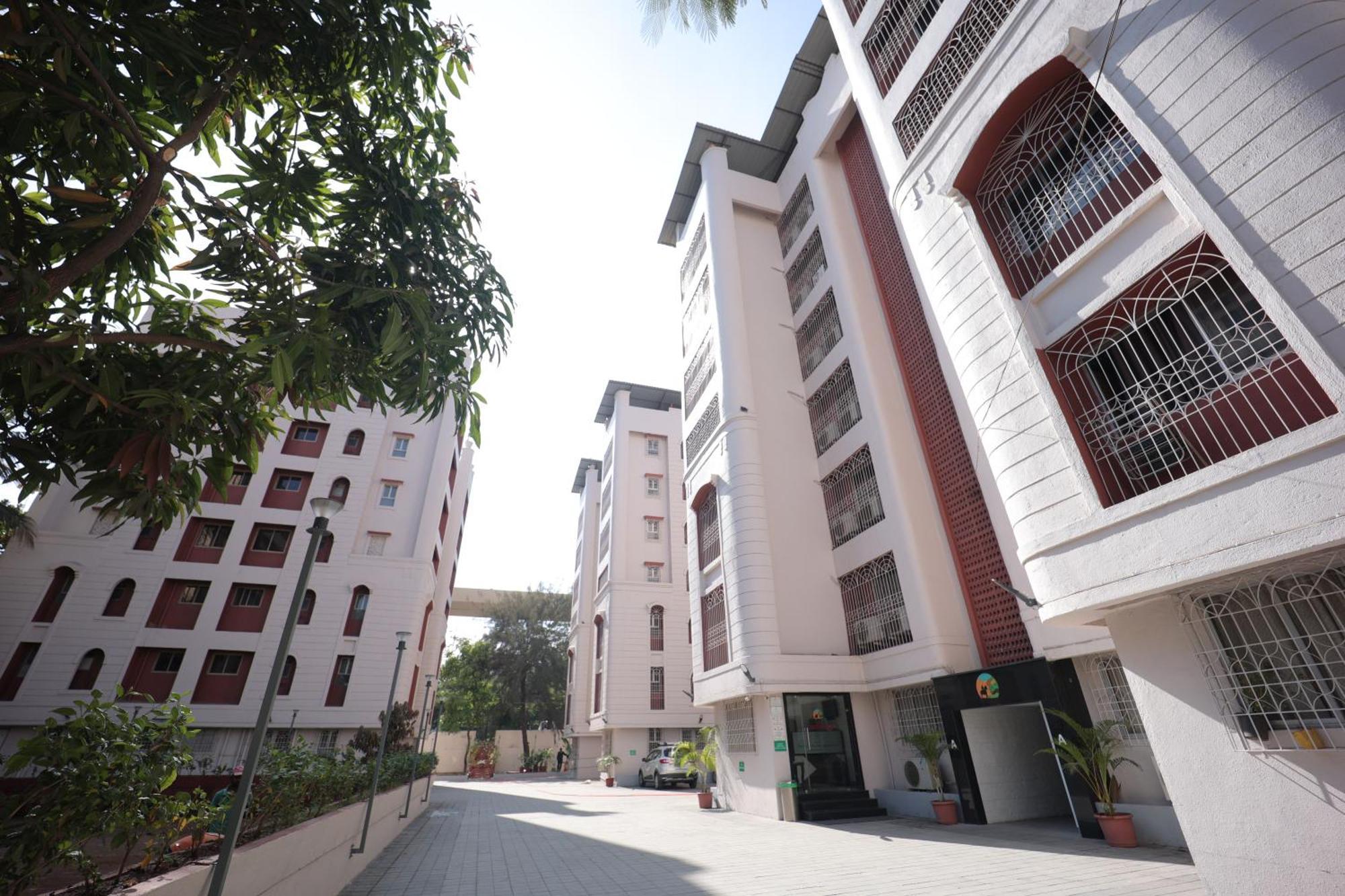 The Byke Studio Pure Veg Apartment, Thane Buitenkant foto